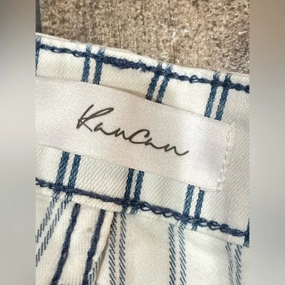 Kancan striped bell High Rise Super Striped Stretch jeans Women’s Size 5/26 NWT - Picture 3 of 11